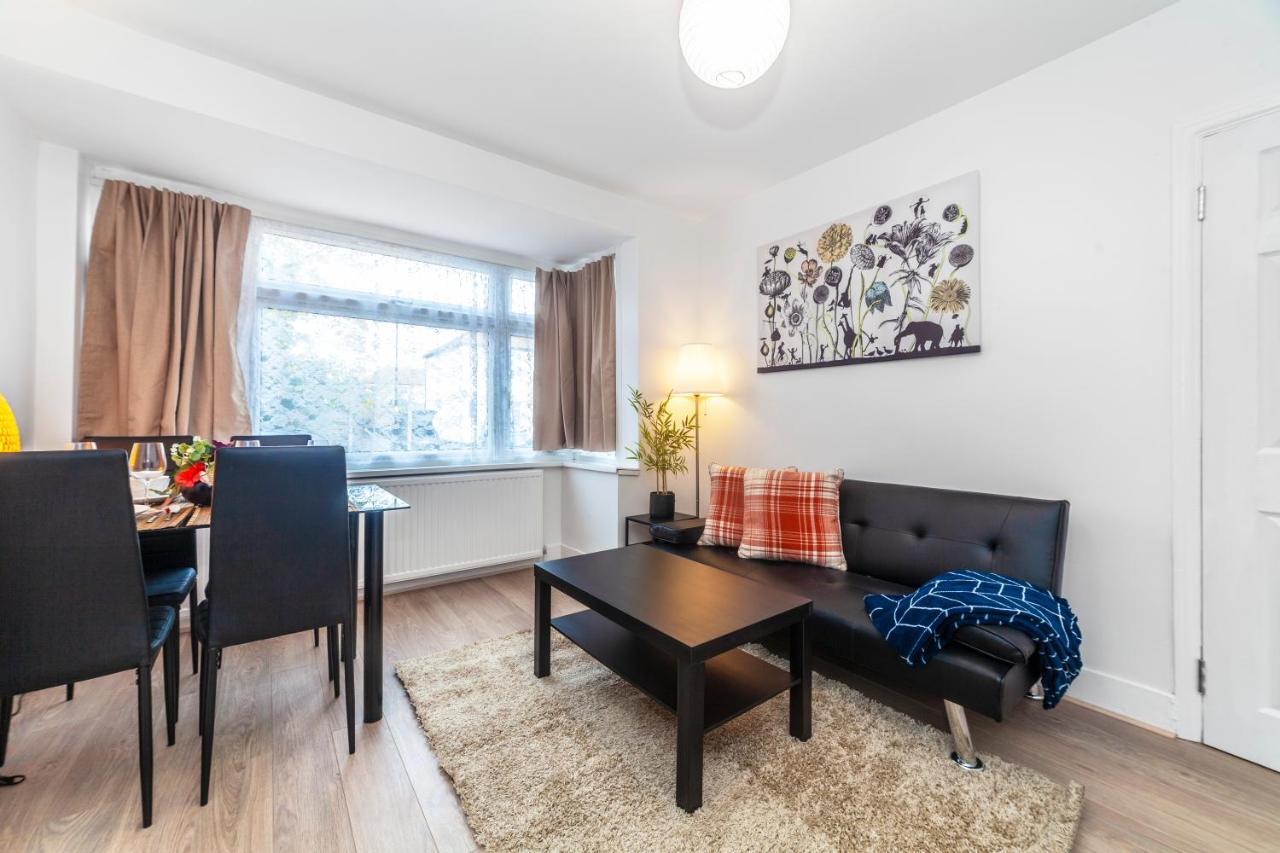 Autonomous 2 Bdr Apartment With Garden And Parking エンフィールド エクステリア 写真